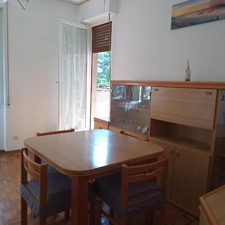 Apartment Mg