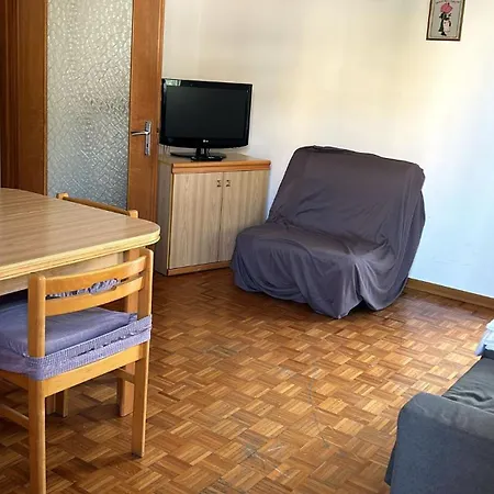 Mg Apartment
